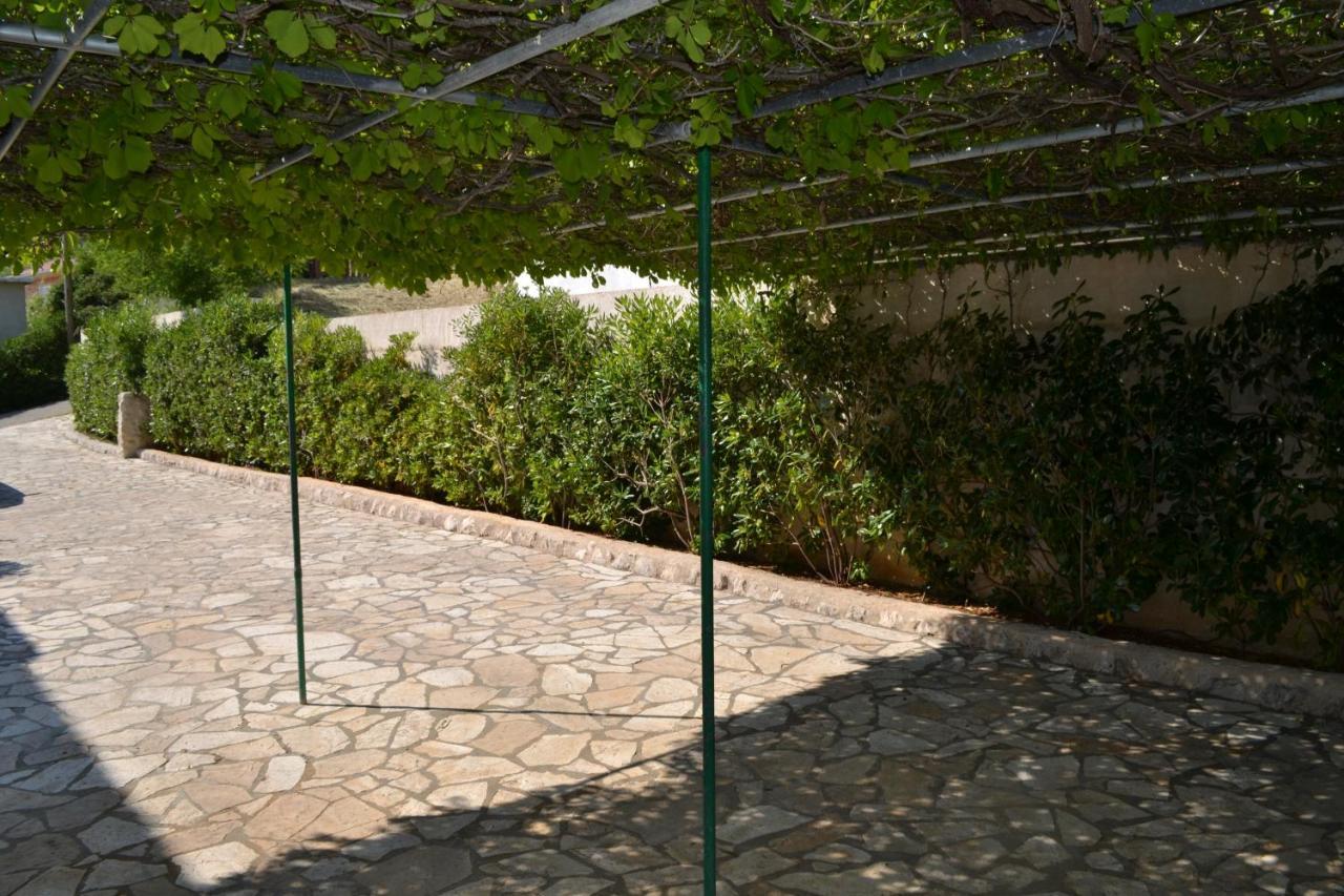 פג Apartment Lora מראה חיצוני תמונה